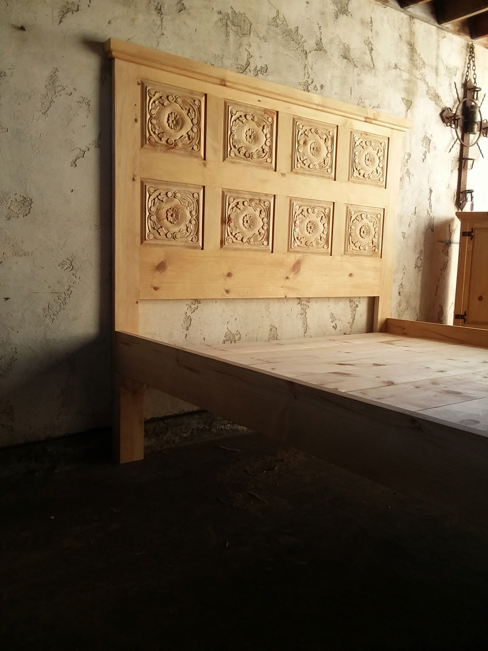 Hand Carved BedPostes