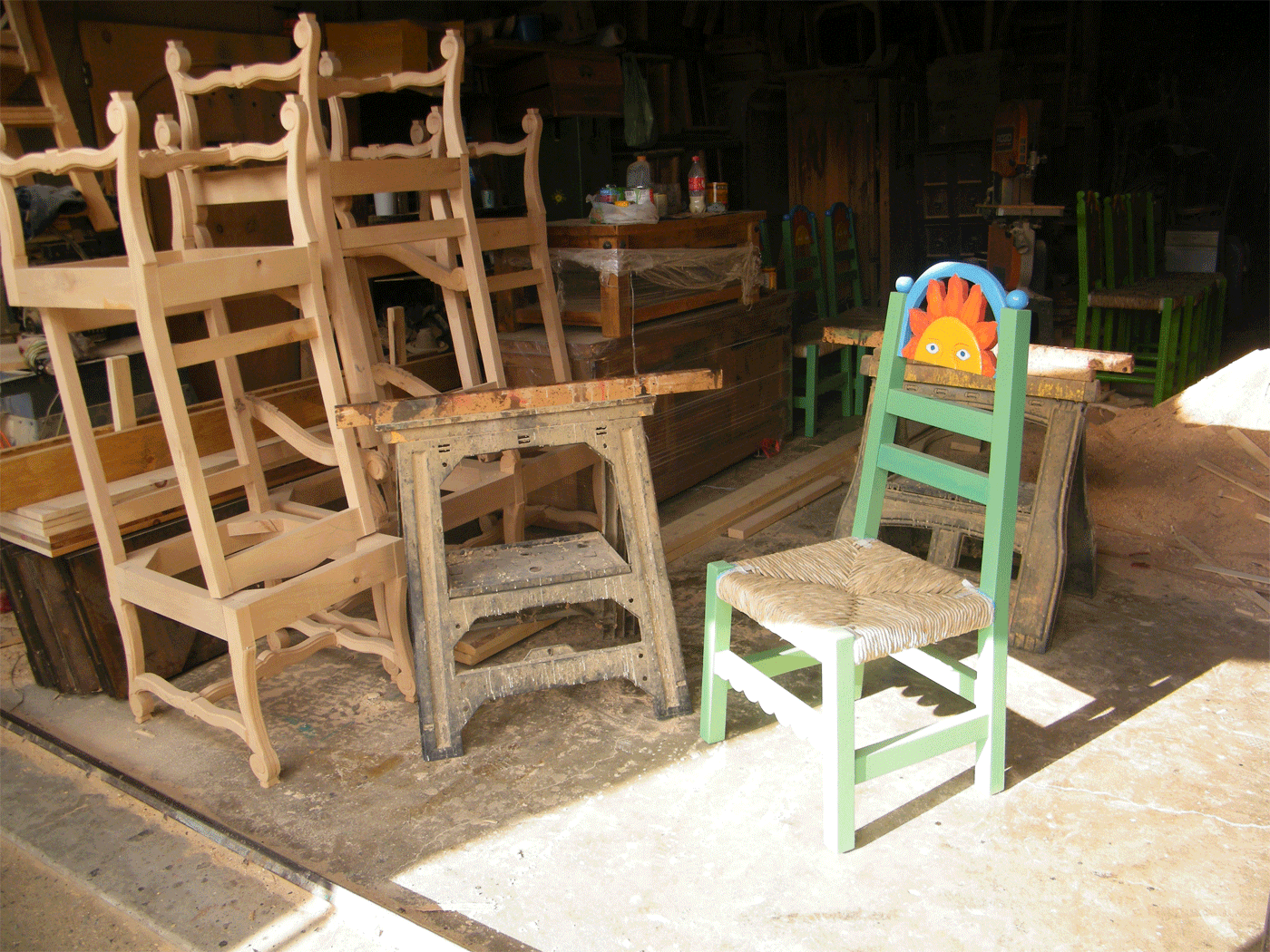 onna-chairs--sun-and-shade